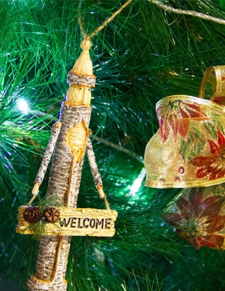 Christmas tree decoration - Welcome log man