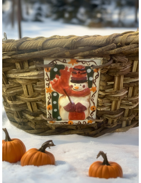 Wooden woven basket ceramic snowman