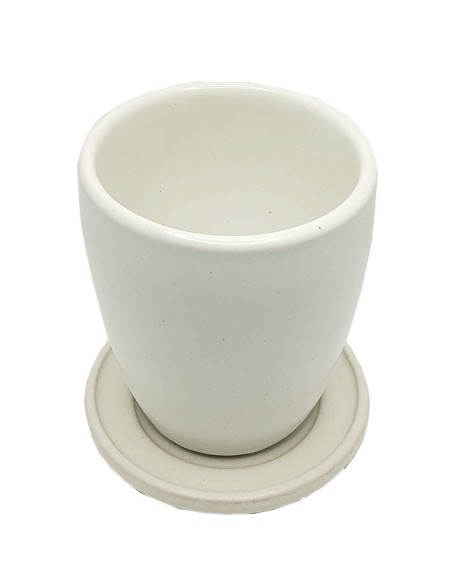 Tea mug with white ceramic lid