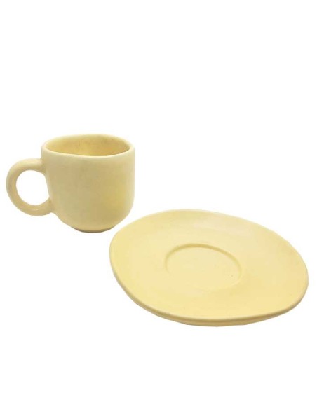 Taza con platillo a juego de cerámica beige