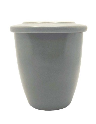 Tea cup with gray ceramic lid